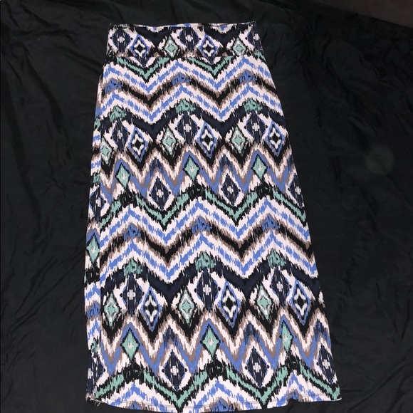 Rue 21 maxi skirt - Picture 1 of 2